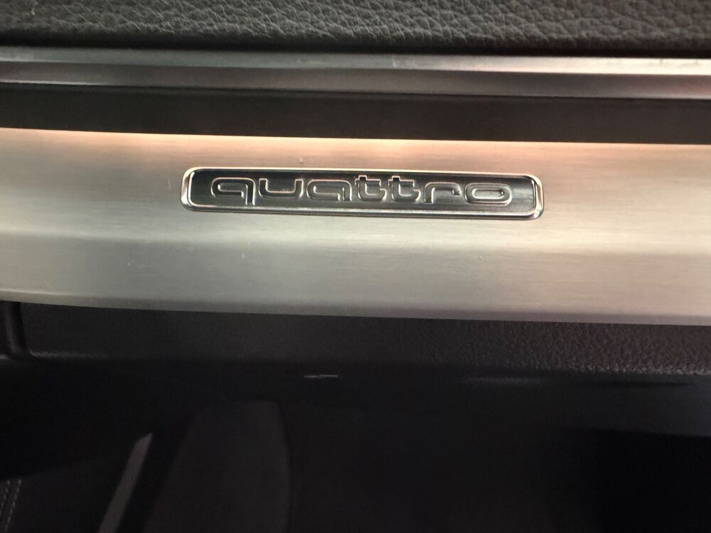 Q5 50 TFSIE 299ch HYBRIDE S-LINE QUATTRO S-TRONIC BVA 2021 occasion 60740 Saint-Maximin