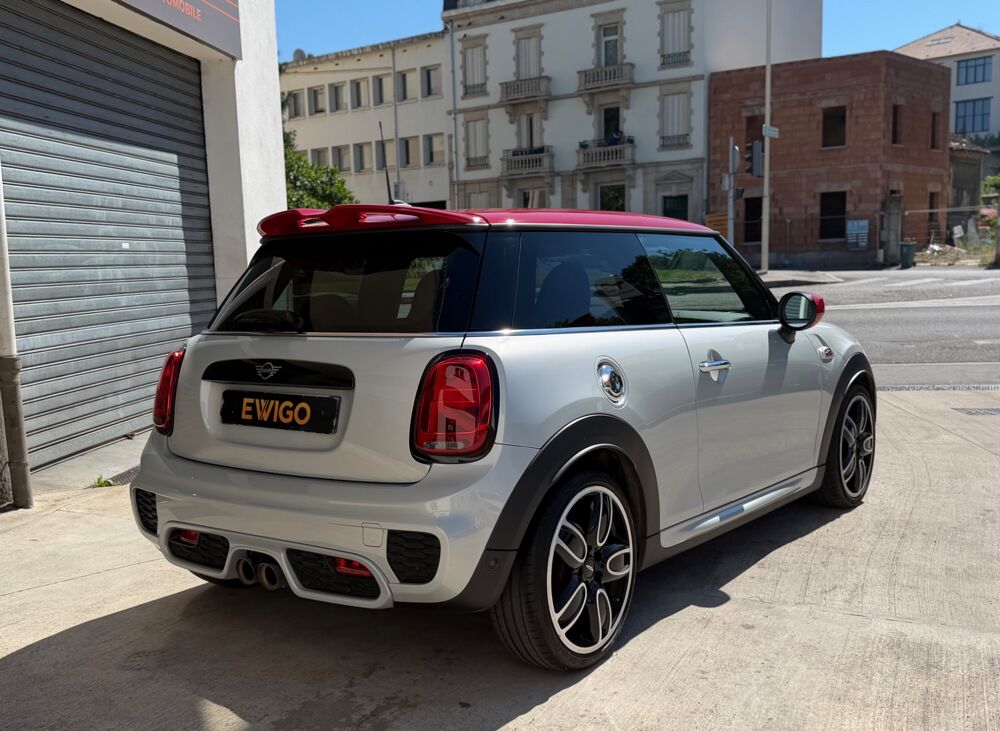 Cooper III (2) (F56) HATCH 2.0 JCW 231 BVA8 JCW + SI&Egrave;GES AV CHAUFFA 2021 occasion 54000 Nancy