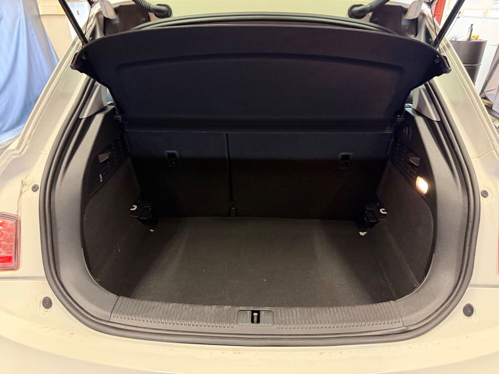 A1 SPORTBACK 1.0 TFSI 95 Ch ULTRA AMBIENTE 2016 occasion 24750 Tr&eacute;lissac