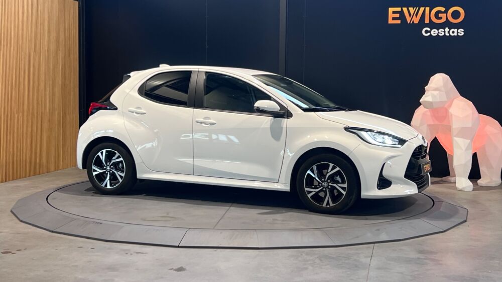 Yaris 1.5 VVTI 116ch HYBRIDE DESIGN - PACK CONFORT - REGULATEUR A 2024 occasion 33610 Cestas