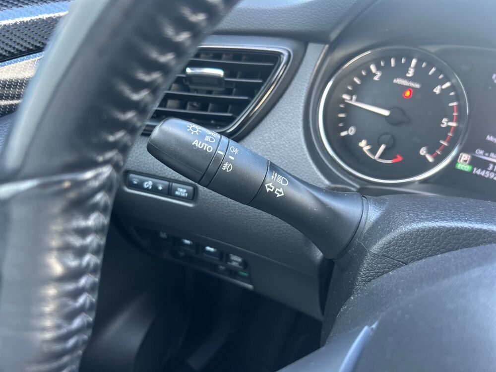 X-Trail 1.7 DCI 150 CH TEKNA 2WD X-TRONIC BVA / 7 PLACES / TOIT OUVR 2019 occasion 47000 Agen