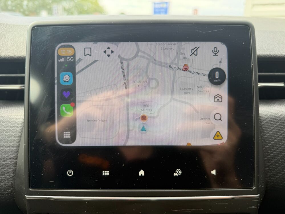 Clio V 1.0 SCE 75ch BUSINESS / CARPLAY 2020 occasion 17100 Saintes