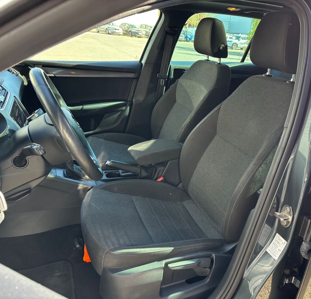 Octavia COMBI 2.0 TDI 150 Ch EDITION - Toit ouvrant - Attelage - Cam 2020 occasion 44220 Cou&euml;ron