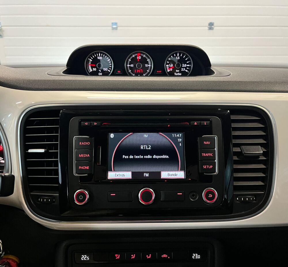 COCCINELLE II BEETLE CABRIOLET 1.2 TSI 105CH VINTAGE - DSG7/ BVA 2013 occasion 33260 La Teste-de-Buch
