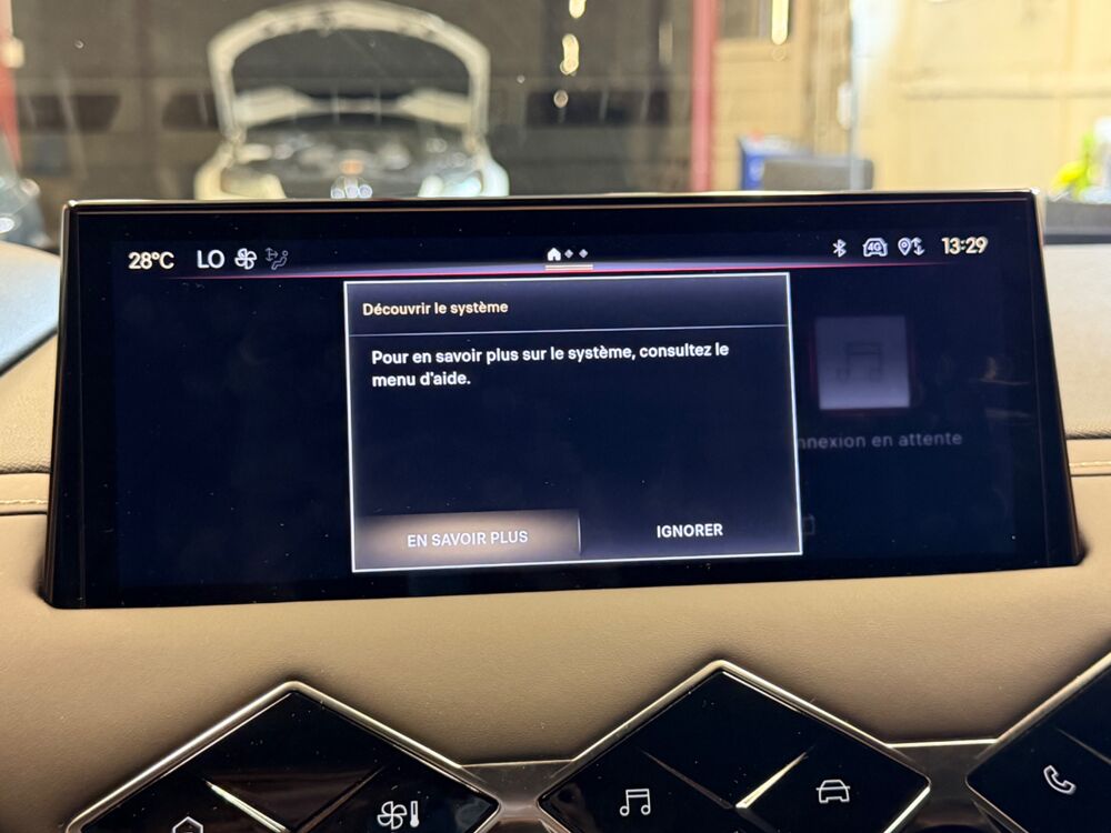 DS3 1.5 BLUEHDI 130 Ch ETOILE BVA SIEGES CHAUFFANTS/ CARPLAY SAN 2024 occasion 24750 Tr&eacute;lissac