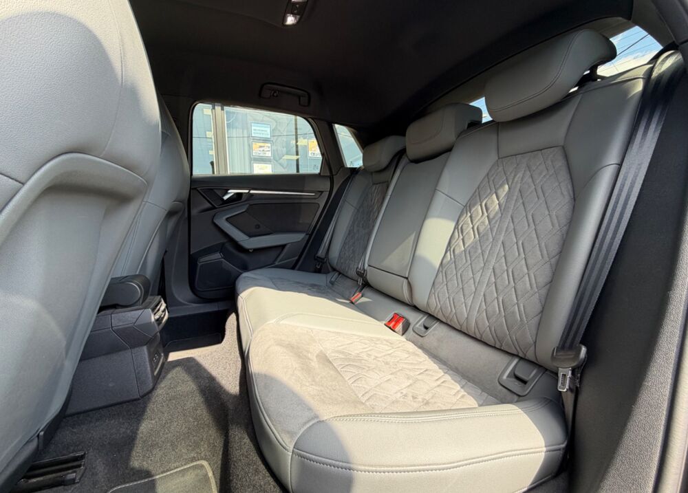 A3 SPORTBACK 40 TFSIe 204CH S LINE S TRONIC 6 - SUIVI COMPLET A 2022 occasion 13700 Marignane