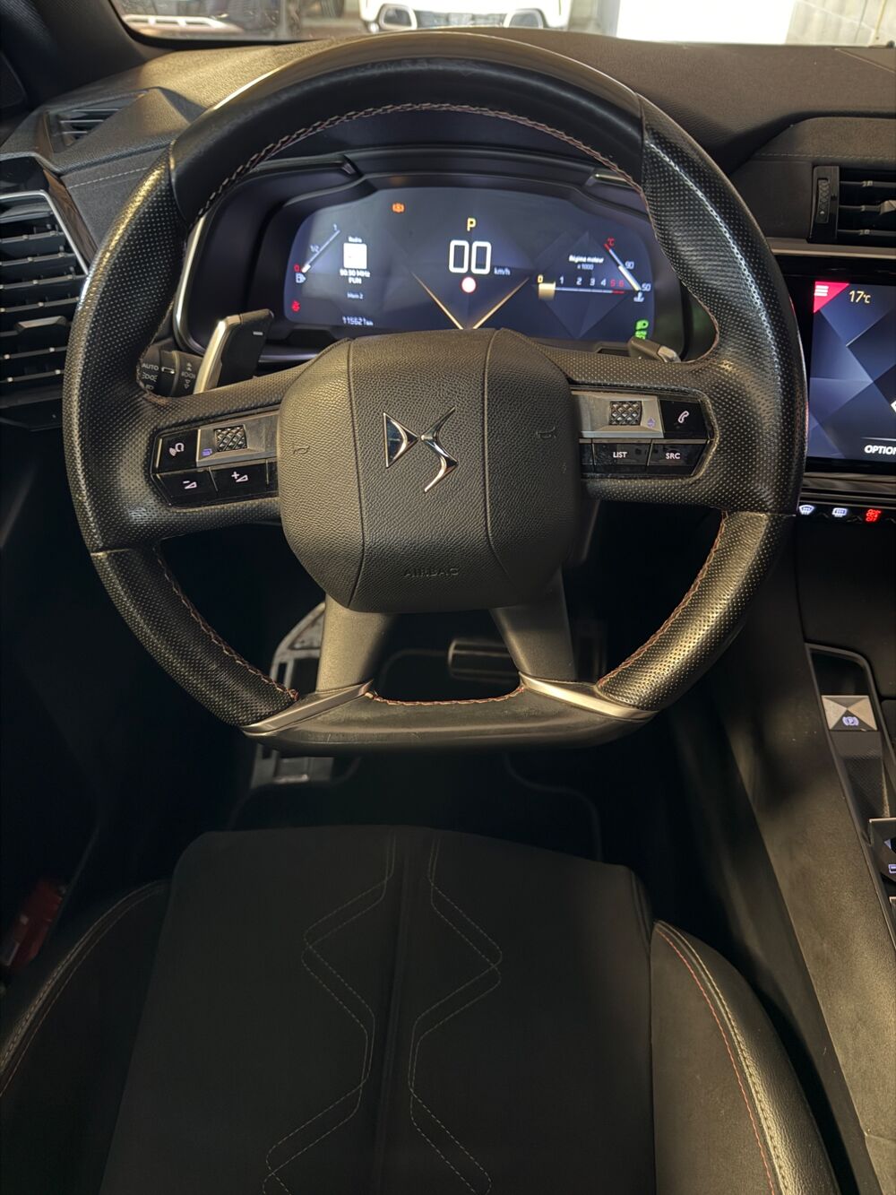 DS3 2.0 BLUEHDI 180CH PERFORMANCE LINE BVA-ENTRETIEN COMPLET DS 2018 occasion 69400 Arnas