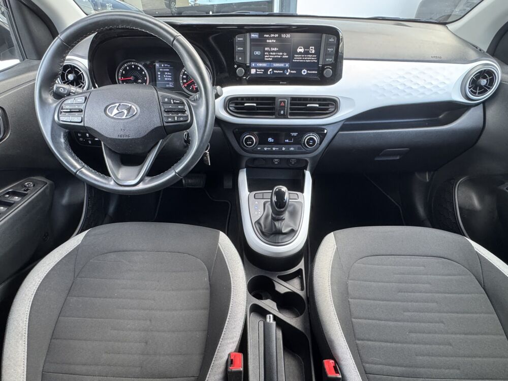 i10 1.0 67ch ECO Creative BVA / 1&egrave;re Main / Entretien HYUNDAI 2023 occasion 64122 Urrugne