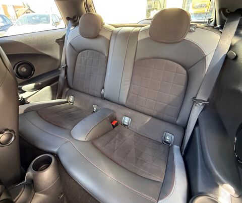 Cooper III (2) (F56) HATCH 2.0 JCW 231 BVA8 JCW + SI&Egrave;GES AV CHAUFFA 2021 occasion 54000 Nancy