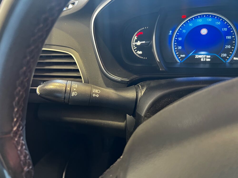 M&eacute;gane 1.5 DCI 110 CH BOSE / CAMERA DE RECUL 2015 occasion 47000 Agen