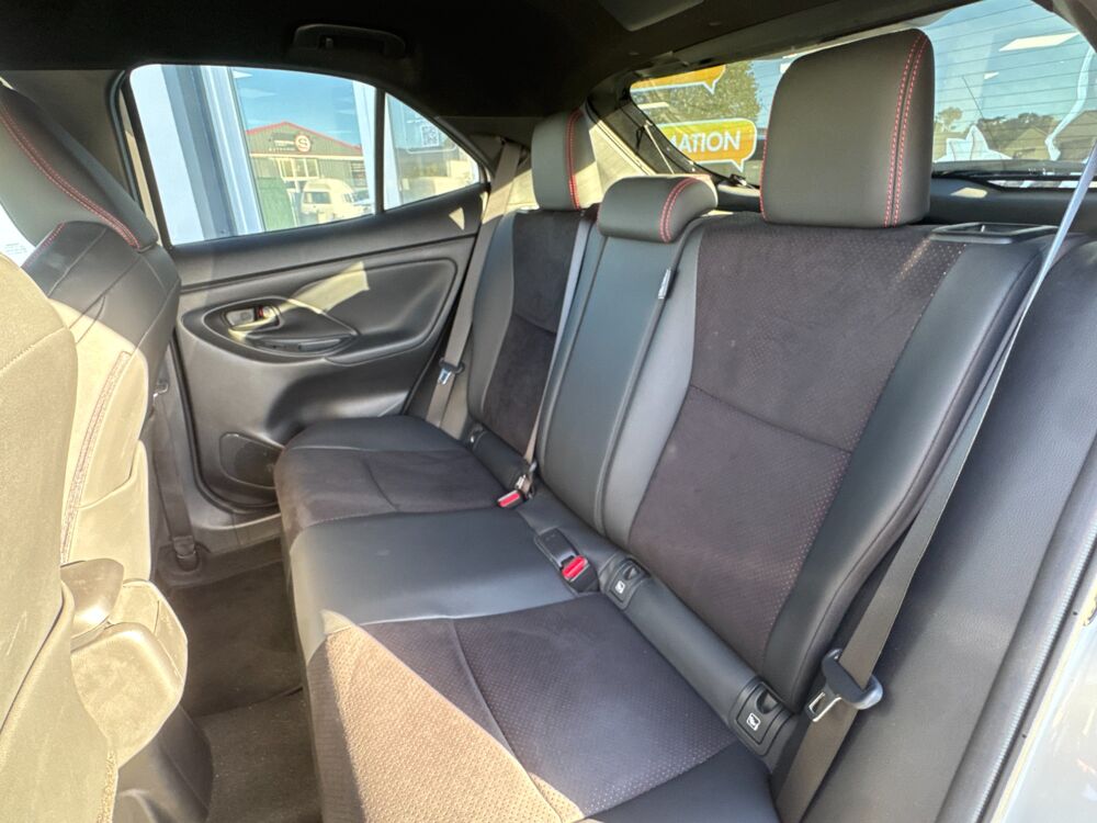 Yaris CROSS 1.5 116h Hybride GR Sport BVA / 1&egrave;re main / Entretien 2023 occasion 64122 Urrugne