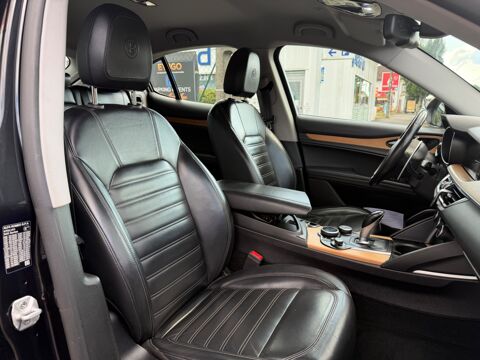 Stelvio 2.2 D 210 CH LUSSO Q4 BVA COURROIE DE DISTRIBUTION OK / CAM&Eacute; 2017 occasion 40000 Mont-de-Marsan