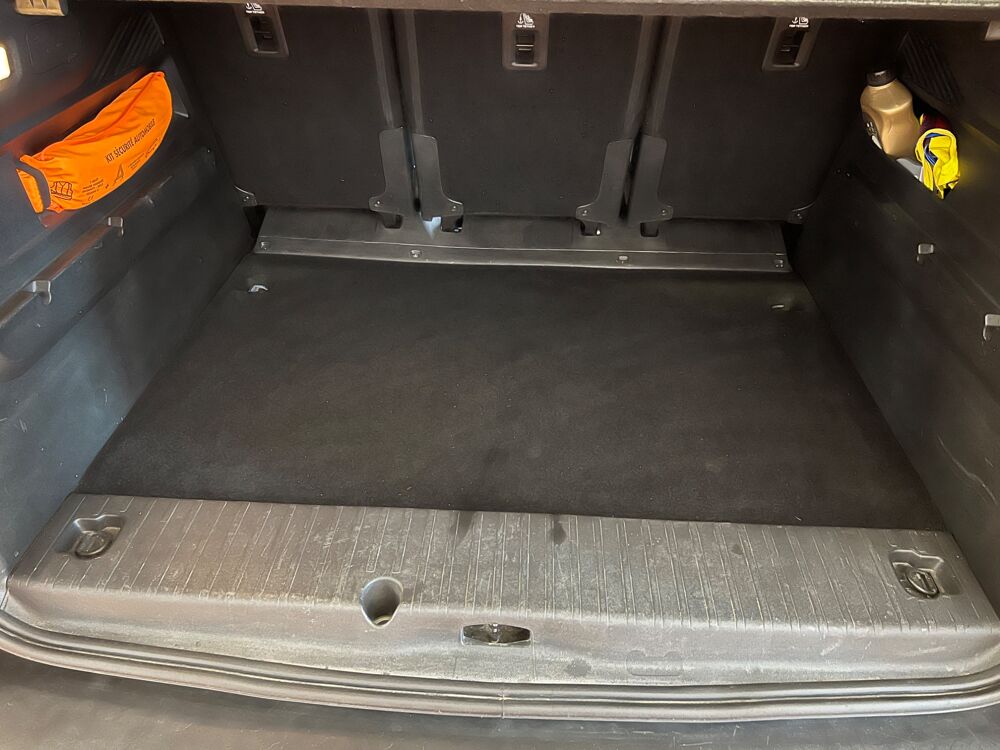 Berlingo GENERATION-III COMBI 1.2 130CH M L1 SHINE EAT BVA / 1ERE MAI 2022 occasion 33320 Eysines