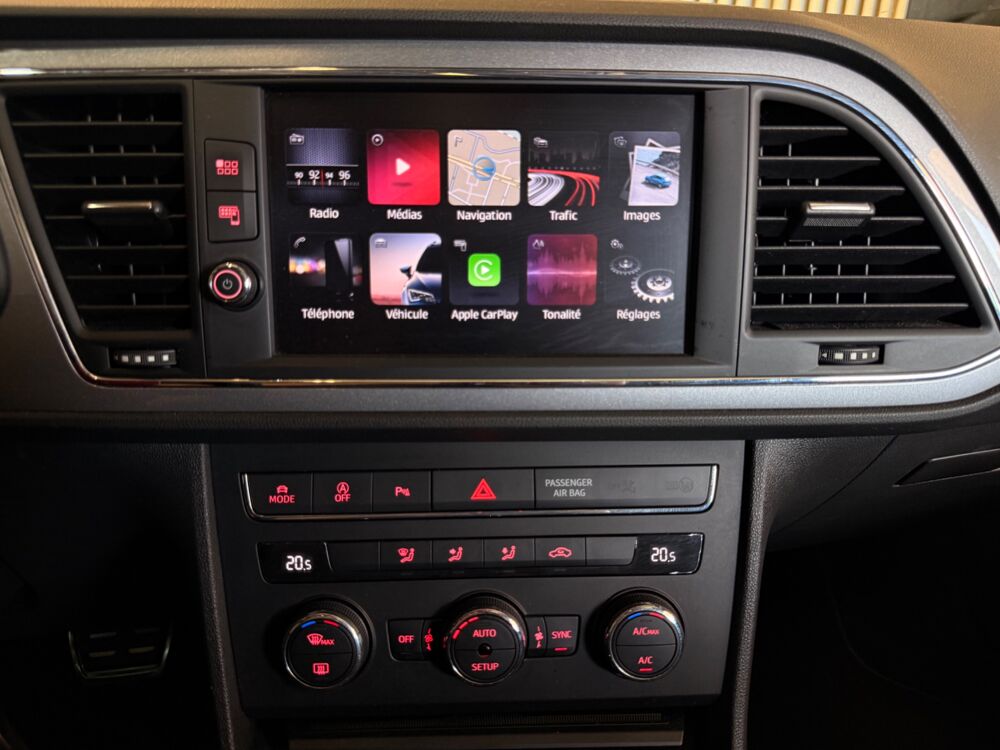 Leon FR 1.8 TSI 180ch DSG - Toit Ouvrant - Carplay 2013 occasion 44220 Cou&euml;ron