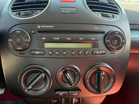 Beetle 1.9 TDI 105Ch - CLIMATISATION - RADIO - INTERIEUR CUIR 2011 occasion 27000 &Eacute;vreux