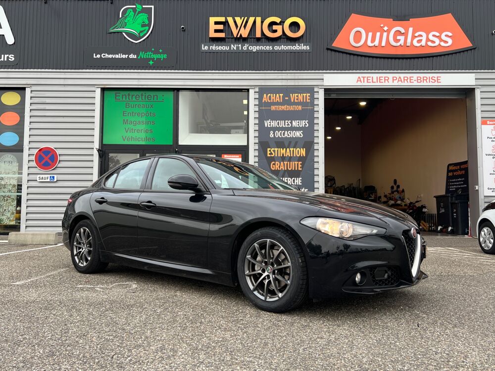 Giulia 2.2 JTDM 136 CH BUSINESS BVA / CAR PLAY + CAMERA DE RECUL 2019 occasion 47000 Agen