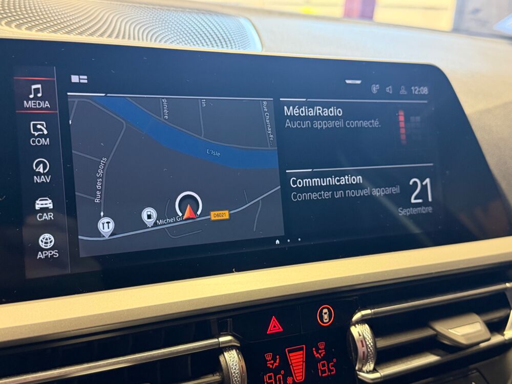 S&eacute;rie 3 TOURING 2.0 320 D 190 CH MHEV HYBRID 48VOLT BVA 2022 occasion 24750 Tr&eacute;lissac