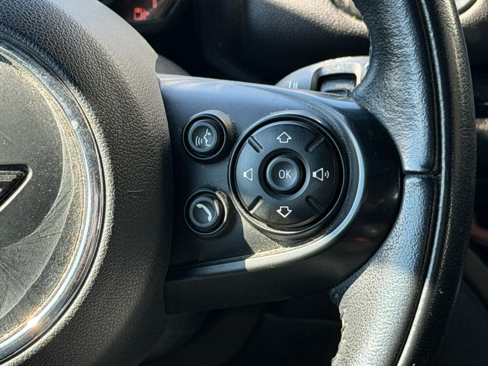 Countryman 2.0 SD 190ch COOPER EDITION OaKWOOD ALL4 BVA / CAMERA DE REC 2018 occasion 17100 Saintes