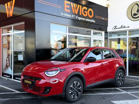 Fiat Fiat 600 ELECTRIC 156 84PPM 54KWH RED - 1&Egrave;RE MAIN 2024 occasion Idron 64320