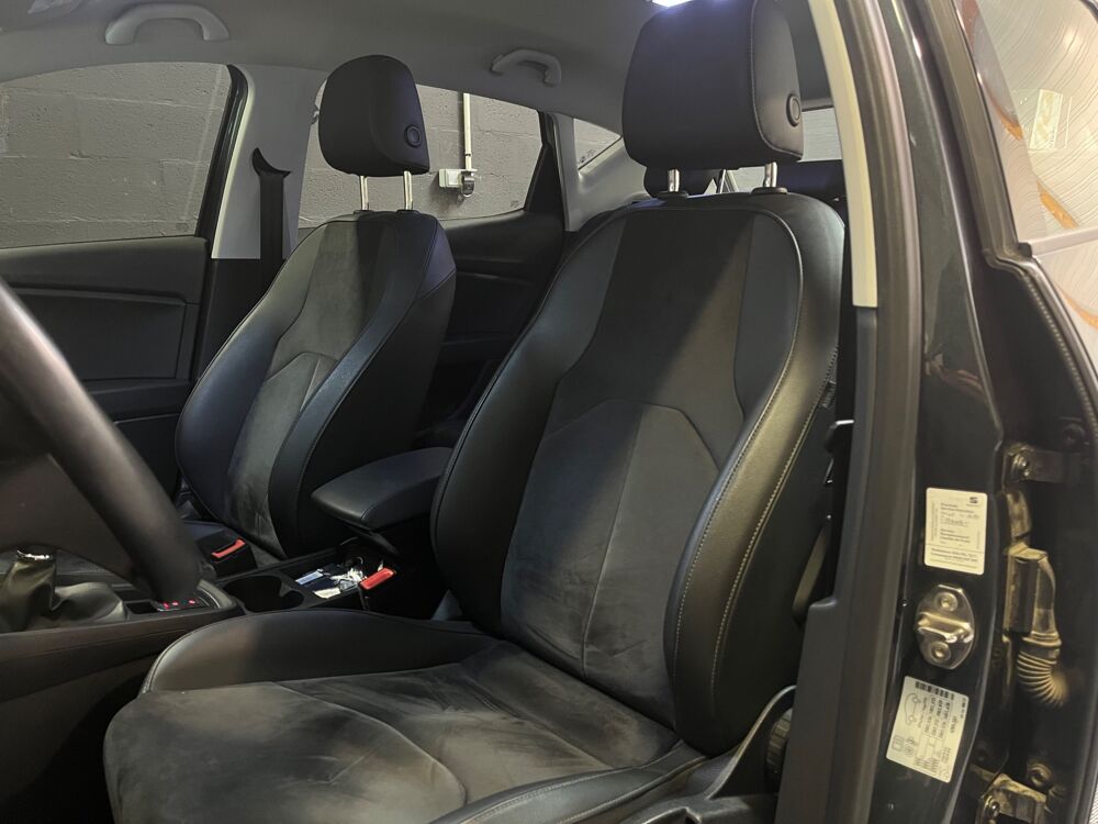 Leon 1.6 TDI 115ch BVM URBAN CAMERA DE RECUL/ CARPLAY/ ENTRETIEN 2020 occasion 78125 Gazeran