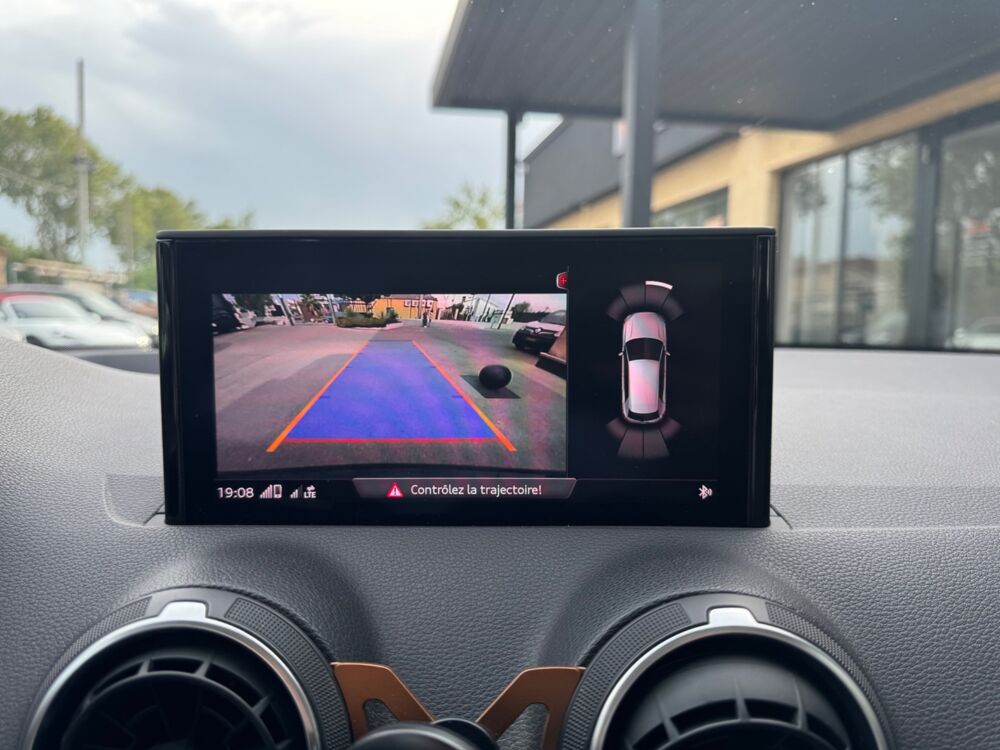 Q2 35 TFSI 150CH S-TRONIC 7 - VIRTUAL COCKPIT - TOIT OUVRANT - 2017 occasion 13700 Marignane