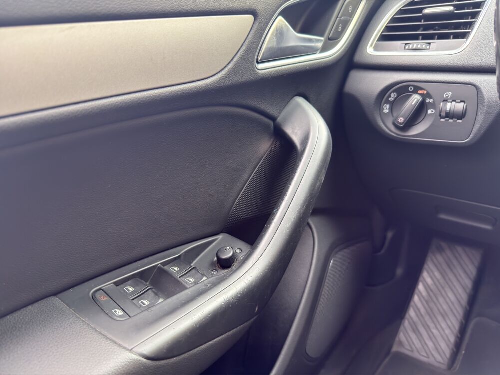 Q3 2.0 TDI 177 AMBITION LUXE QUATTRO S-TRONIC BVA - GARANTIE 6 2013 occasion 68000 Colmar
