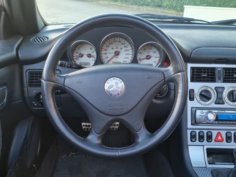 Classe A 2.3 230 KOMPRESSOR 197ch / ENTRETIEN EXCLUSIF ET COMPLET MER 2002 occasion 17100 Saintes
