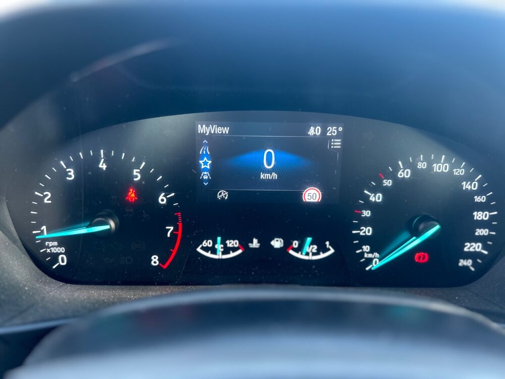 Focus 1.0 ECOBOOST 125CH ACTIVE / ATTELAGE / ENTRETIEN CONSTRUCTEU 2019 occasion 47000 Agen