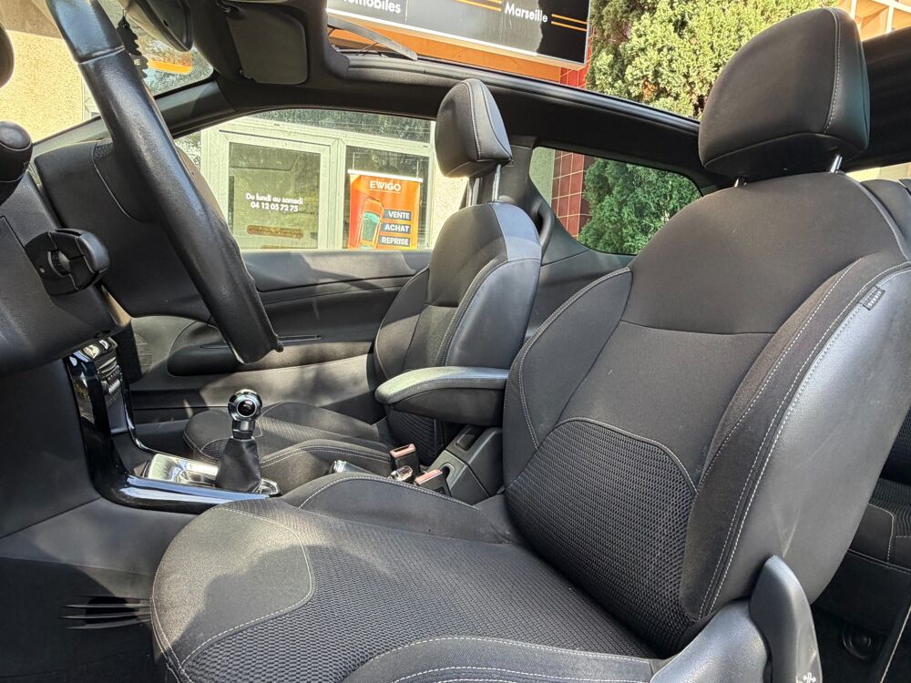 DS3 1.6 VTI 120Ch SO CHIC CABRIOLET *BLUETOOTH*ENTRETIEN COMPLET 2014 occasion 13009 Marseille