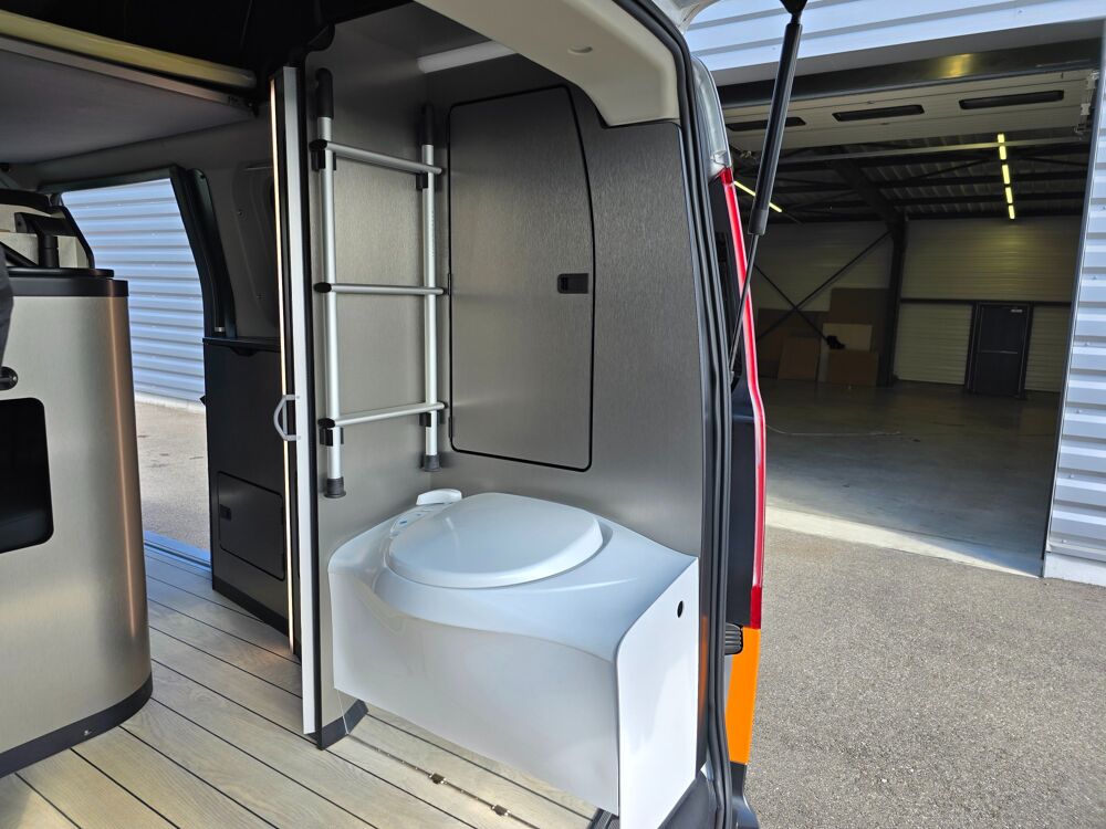 Tourneo VP L2H1 NUGGET PLUS 340 ACTIVE 150ch WC/EAU CHAUDE/IMMAT FRANCE 2024 occasion 68170 Rixheim