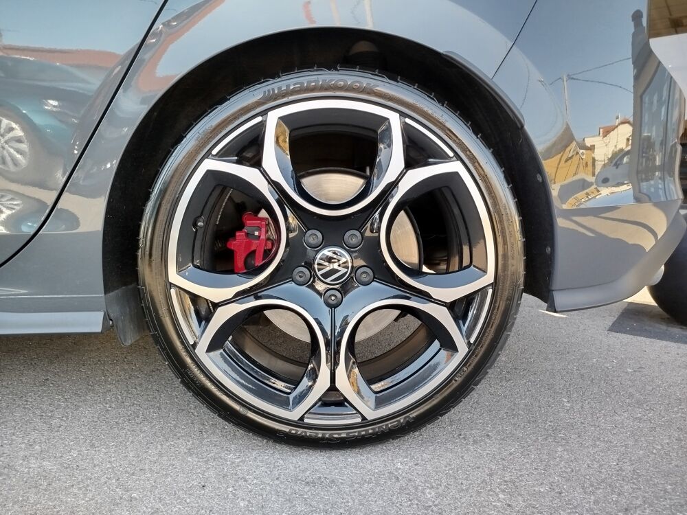 Golf 2.0 TSI 265CH GTI DSG7 - INTERIEUR CUIR - TOIT OUVRANT - HAR 2024 occasion 13700 Marignane