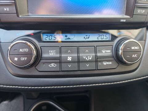 RAV 4 2.5 197cH HYBRID FULL-HYBRID SILVER EDITION 2WD CVT 2018 occasion 74600 Seynod