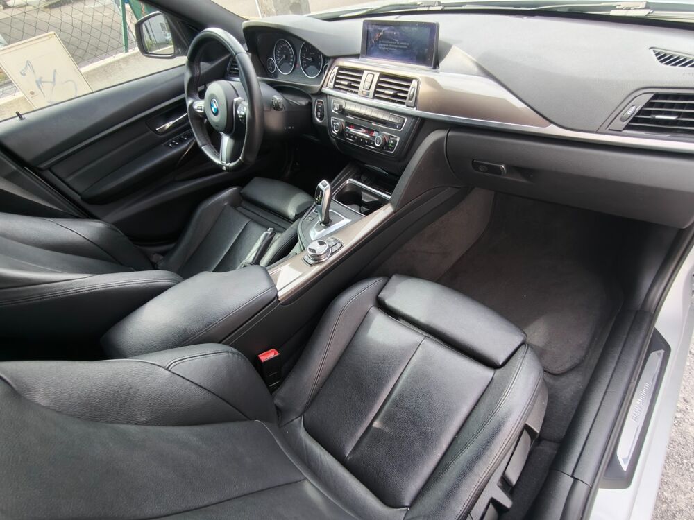 S&eacute;rie 3 3.0 335i 306 CH M-SPORT XDRIVE BVA / SUIVI BMW / SIEGES CHAU 2014 occasion 40000 Mont-de-Marsan