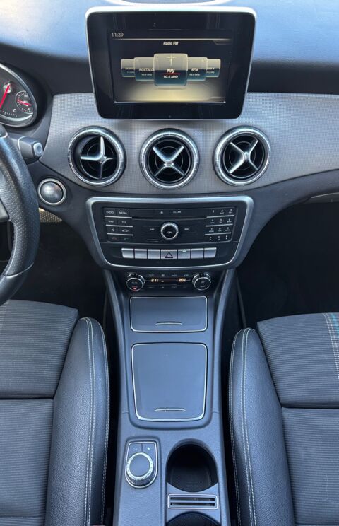 Classe CLA COUPE 2.2 200 CDI 135 CH SENSATION 7G-DCT BVA / 7G-DCT / DYN 2017 occasion 40000 Mont-de-Marsan