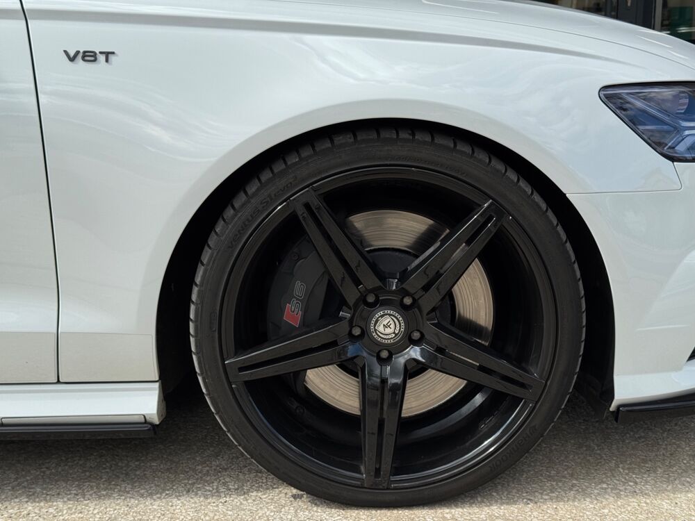 S6 AVANT 4.0 TFSI 450CH EXCLUSIVE QUATTRO S-TRONIC BVA - SUIVI 2014 occasion 57600 Forbach