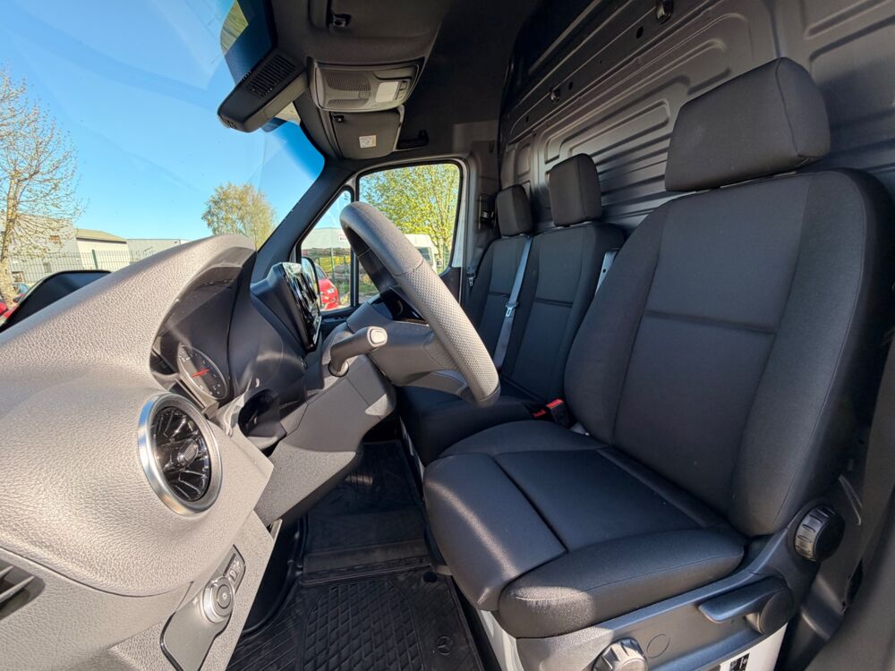 Sprinter FOURGON 2.0 315 CDI 150cH L3H2 - GARANTIE CONSTRUCTEUR - CAM 2025 occasion 76150 Saint-Jean-du-Cardonnay