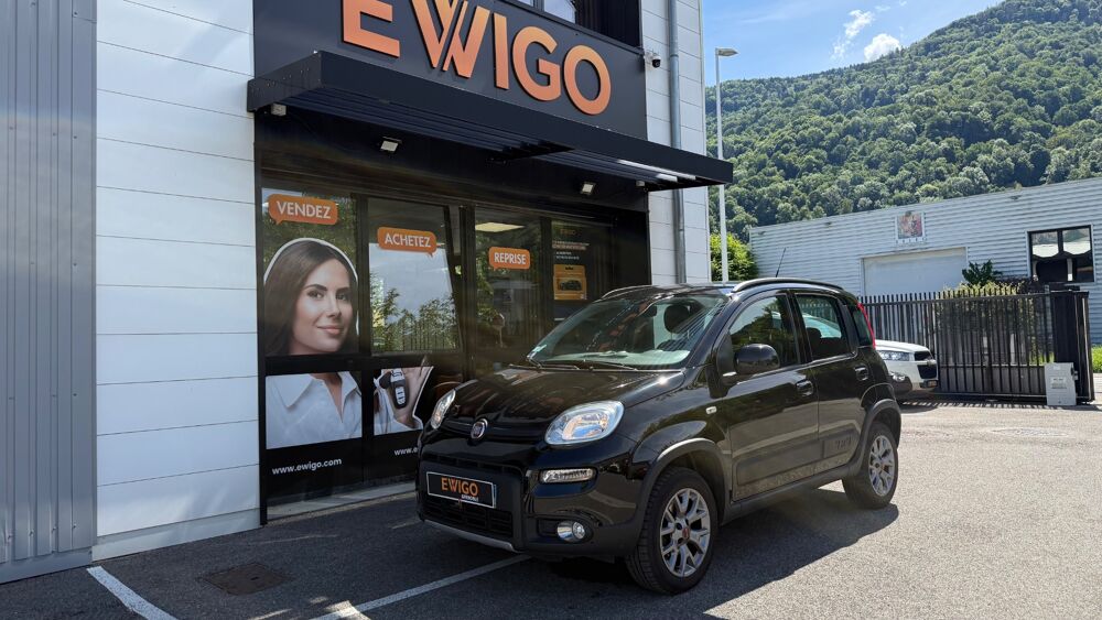 Panda 0.9L TWINAIR 85ch 4X4 CLIMATISATION RADAR DE RECUL 2017 occasion 38420 Le Versoud