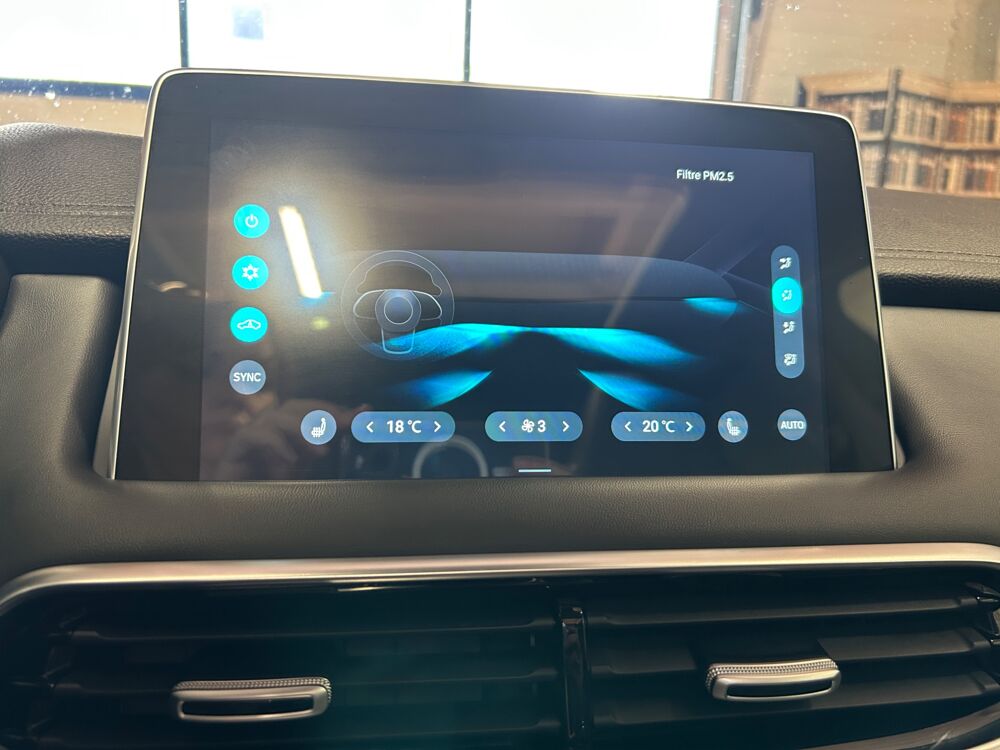 MG.EHS 1.5 T-GDI 258H 160 PHEV HYBRID 16.6KW Luxury BVA 2023 occasion 83600 Fr&eacute;jus