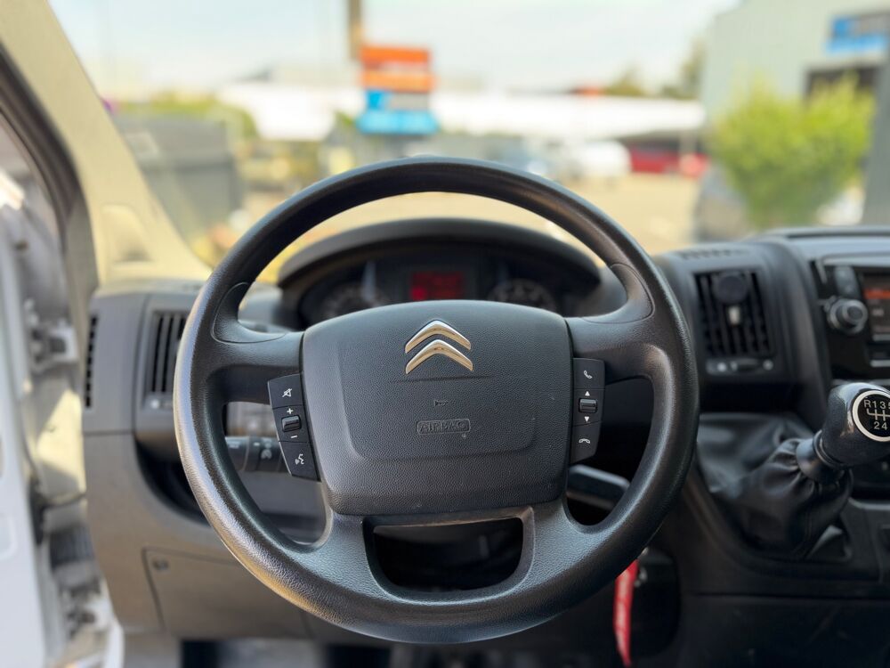 Jumper 2.2 BLUEHDI 140 30 L2H2 DRIVER START-STOP // 13 575 € HT // 2022 occasion 44300 Nantes