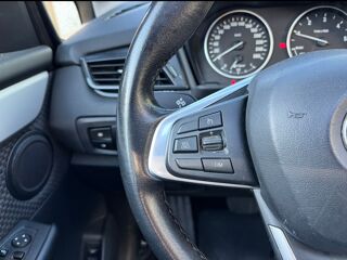 Serie 2 ACTIVE-TOURER 2.0 218 D 150 Ch LOUNGE - Toit ouvrant - Attel 2017 occasion 44220 Cou&euml;ron