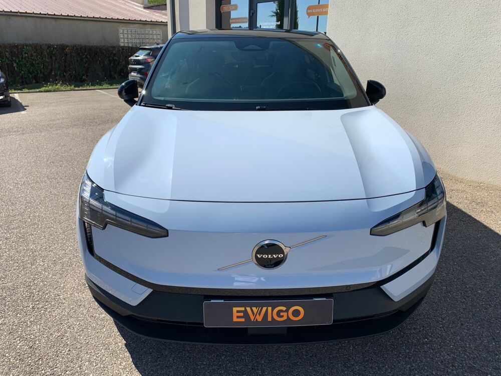 EX 30 TWIN PERF 428ch 1EDT ULTRA 69KWH - SOH 99% 2024 occasion 69420 Ampuis