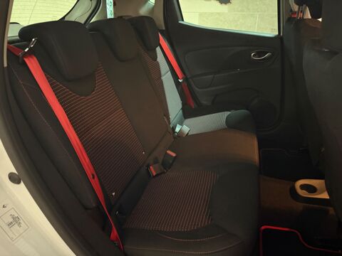 Clio 4RS 1.6 TCE 200CV EDC BVA-PREMIERE MAIN-ORIGINE FRANCE 2015 occasion 60740 Saint-Maximin