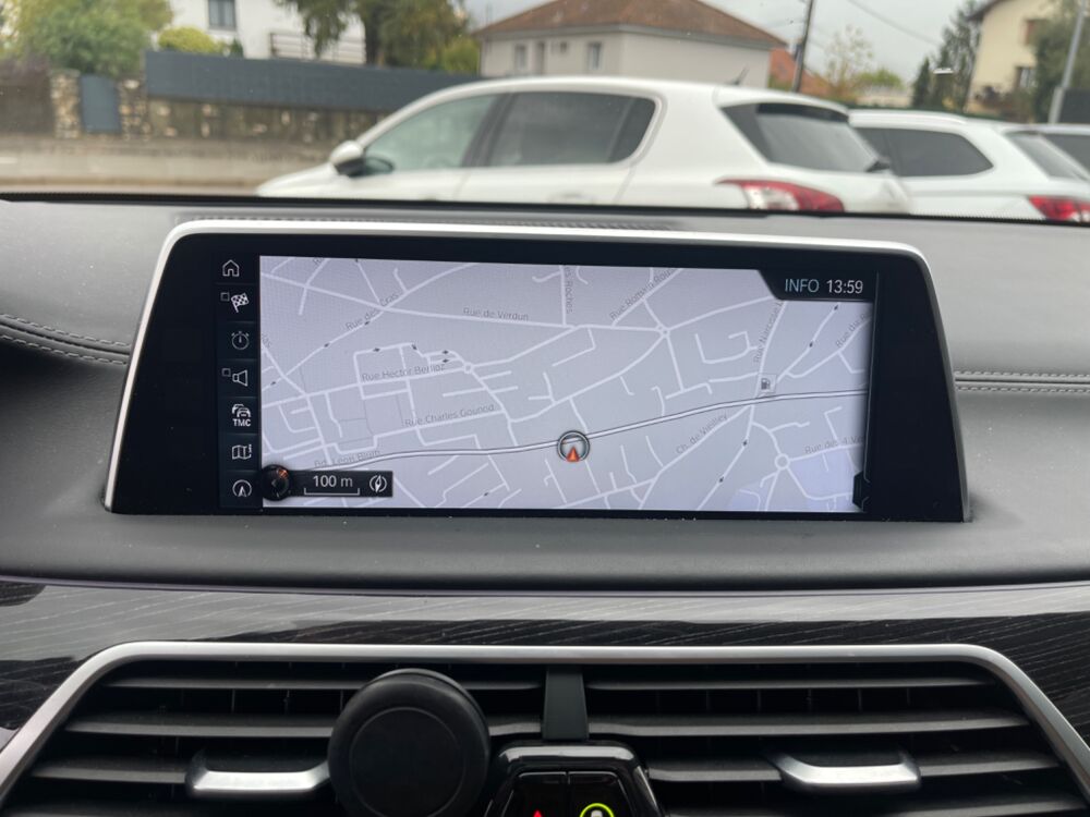 S&eacute;rie 7 3.0 740 D 320 CH M SPORT XDRIVE Amortisseurs neufs 2016 occasion 25000 Besan&ccedil;on