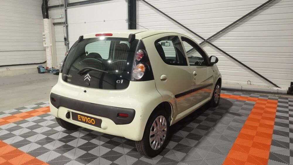 C1 1.0i 70CH CONFORT / IDEAL JEUNE PERMIS / 5 PORTES / BVM5 2012 occasion 17430 Tonnay-Charente