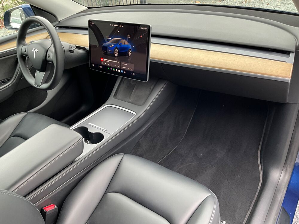 Model Y LONG RANGE DUAL MOTORS 441 CV / 4 roues motrices 2022 occasion 17000 La Rochelle
