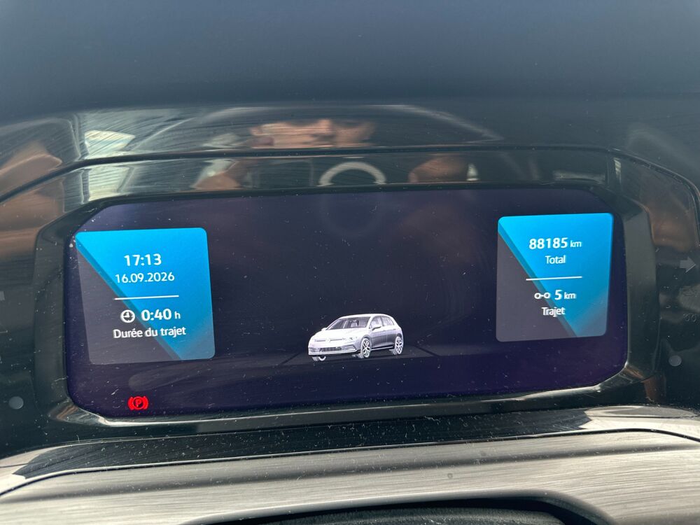 Golf 8 1ST EDITION 1.5 E-TSI 150Ch MHEV DSG7 - CARPLAY - SIEGES E 2020 occasion 26000 Valence