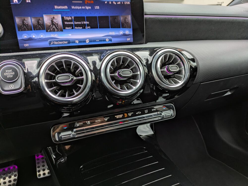 Classe A 2.0 200 D 150ch AMG LINE 8G-DCT BVA 2023 occasion 25300 Pontarlier