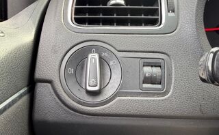 Polo 1.4 TDI 75 CH BLUEMOTION CONFORTLINE 2014 occasion 25000 Besan&ccedil;on