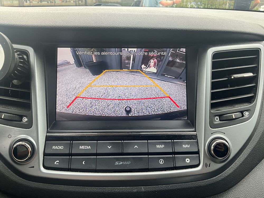 Tucson 1.7 CRDI 115cv CREATIVE 2WD ATTELAGE / CAMERA DE RECUL 2016 occasion 17000 La Rochelle