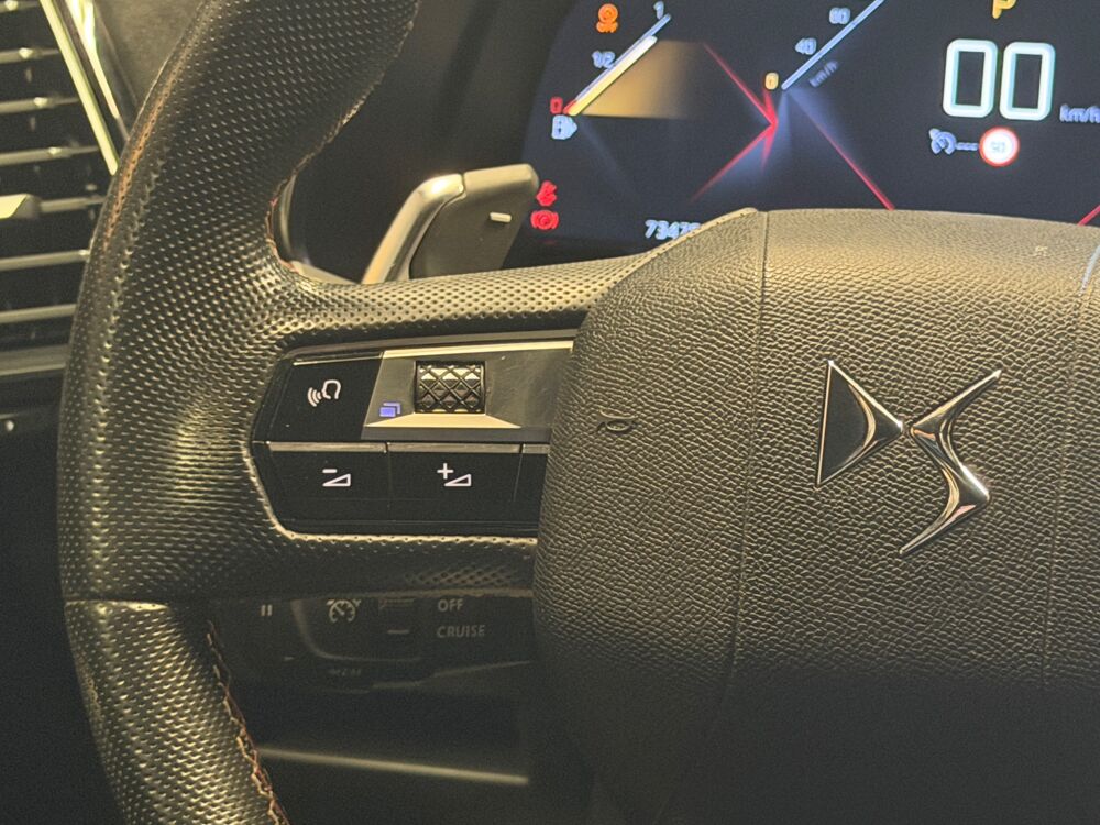 DS3 1.5 BLUEHDI 130 CH PERFORMANCE LINE TEINTE GRIS 2020 occasion 24750 Tr&eacute;lissac